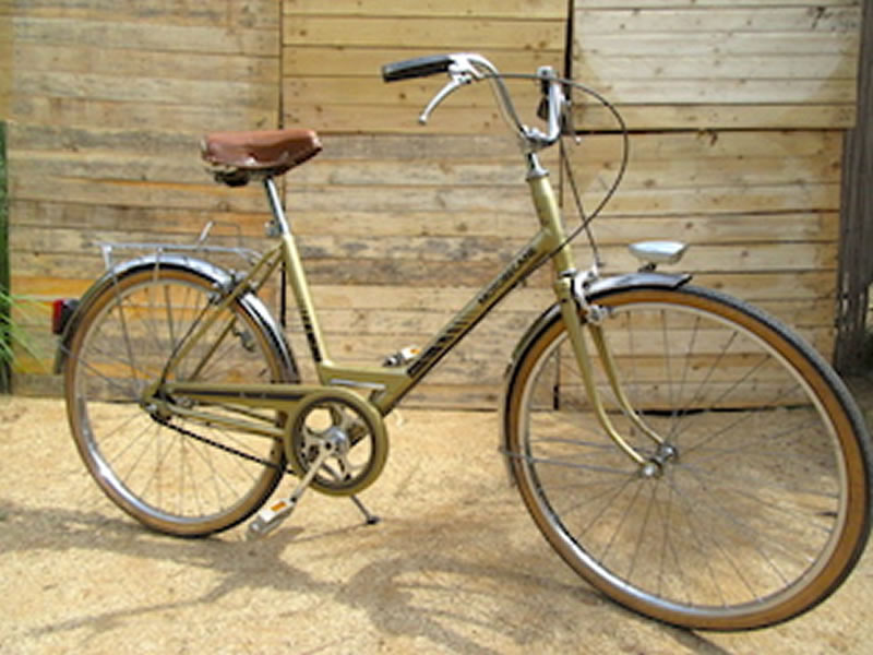 bicicleta cromada