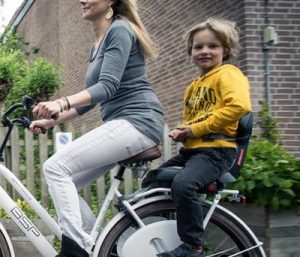 Soluciones para transportar un niño de 2 a 5 años en bicicleta