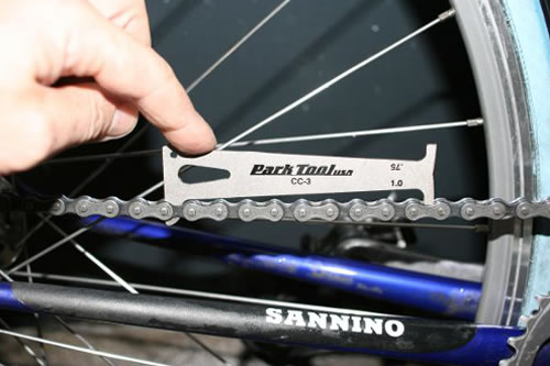 cómo evitar el desgaste de la cadena de la bicicleta
