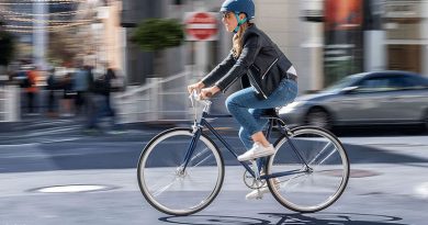 Cómo ajustar correctamente el casco de bicicleta